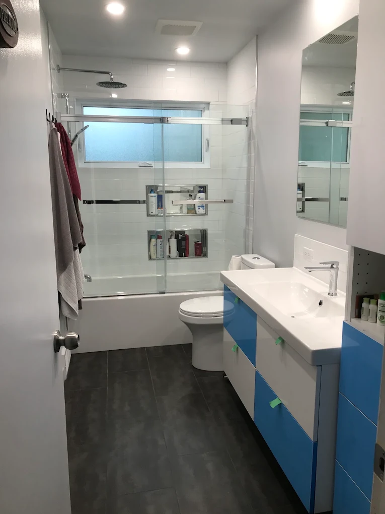 Rénovation de salle de bain par B&B Construction